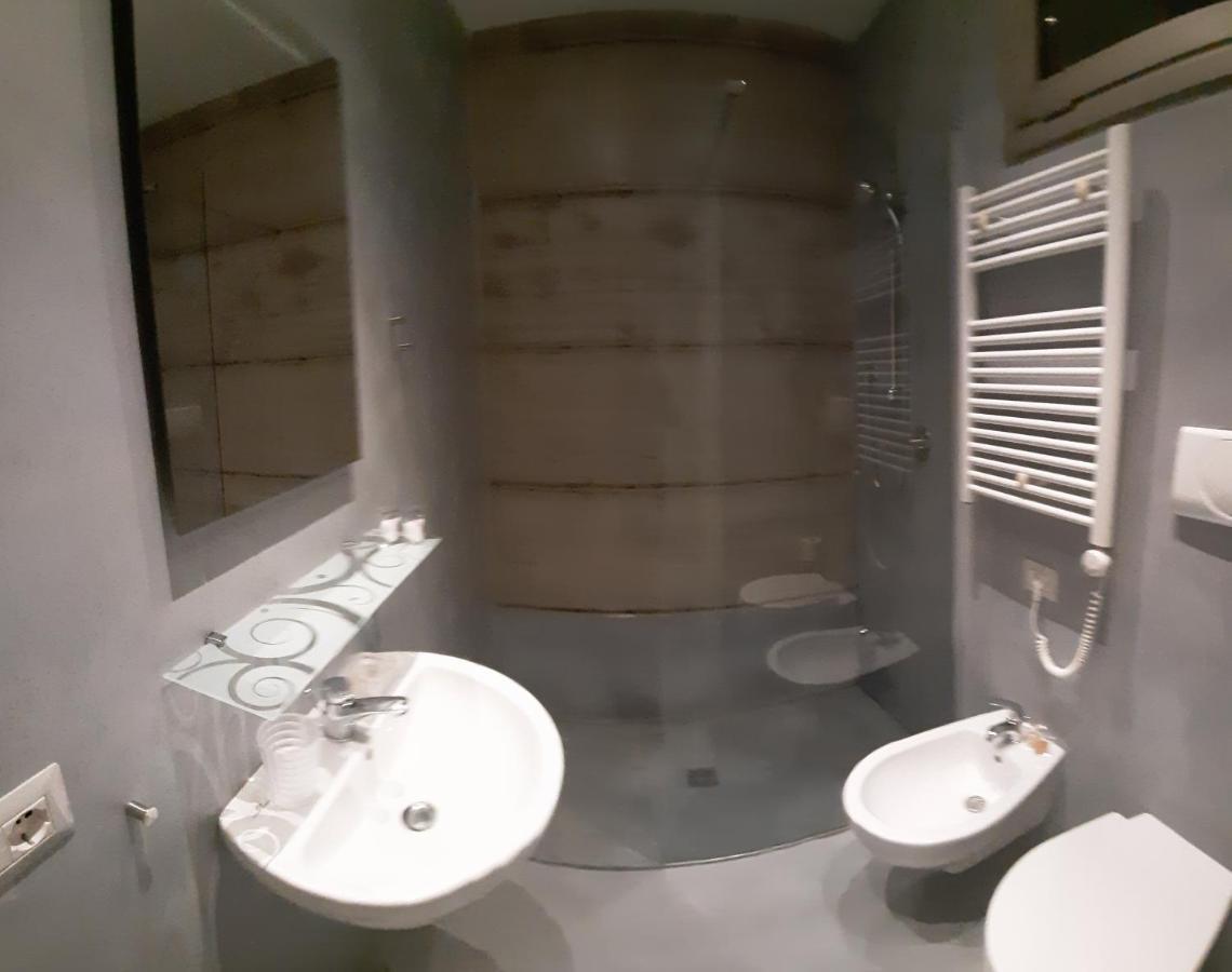 Guest House Localita Sorbara Asola ภายนอก รูปภาพ